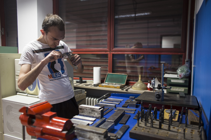 In Sede forma-re-te